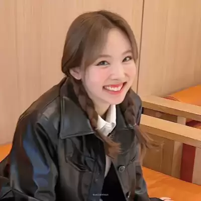 秦明凝